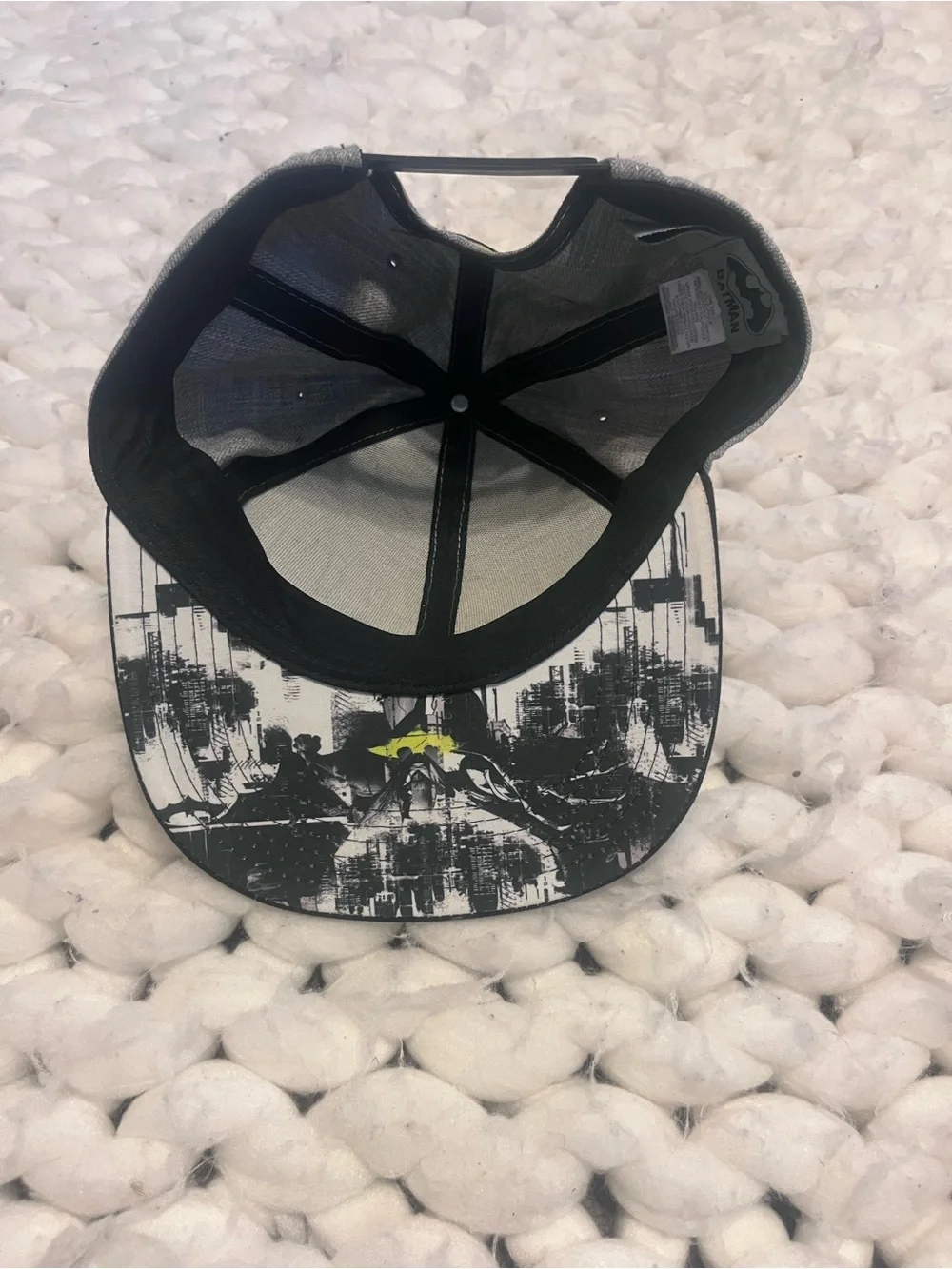 Batman Snapback Hat - Gray and Black with Yellow Accent | OS